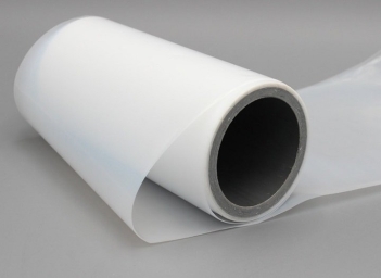 So sánh màng Teflon và PE loại nào phù hợp bao bì chịu nhiệt