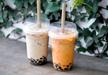 Có nên bán trà sữa handmade ở cổng trường tiểu học không