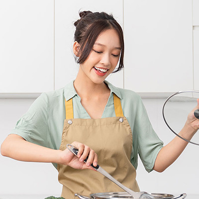 Tác giả Lý Gia Khánh Thư